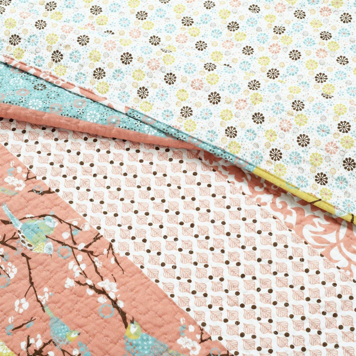 Full/Queen Blue Yellow Pink Ivory Boho Floral Reversible Lightweight Quilt Set
