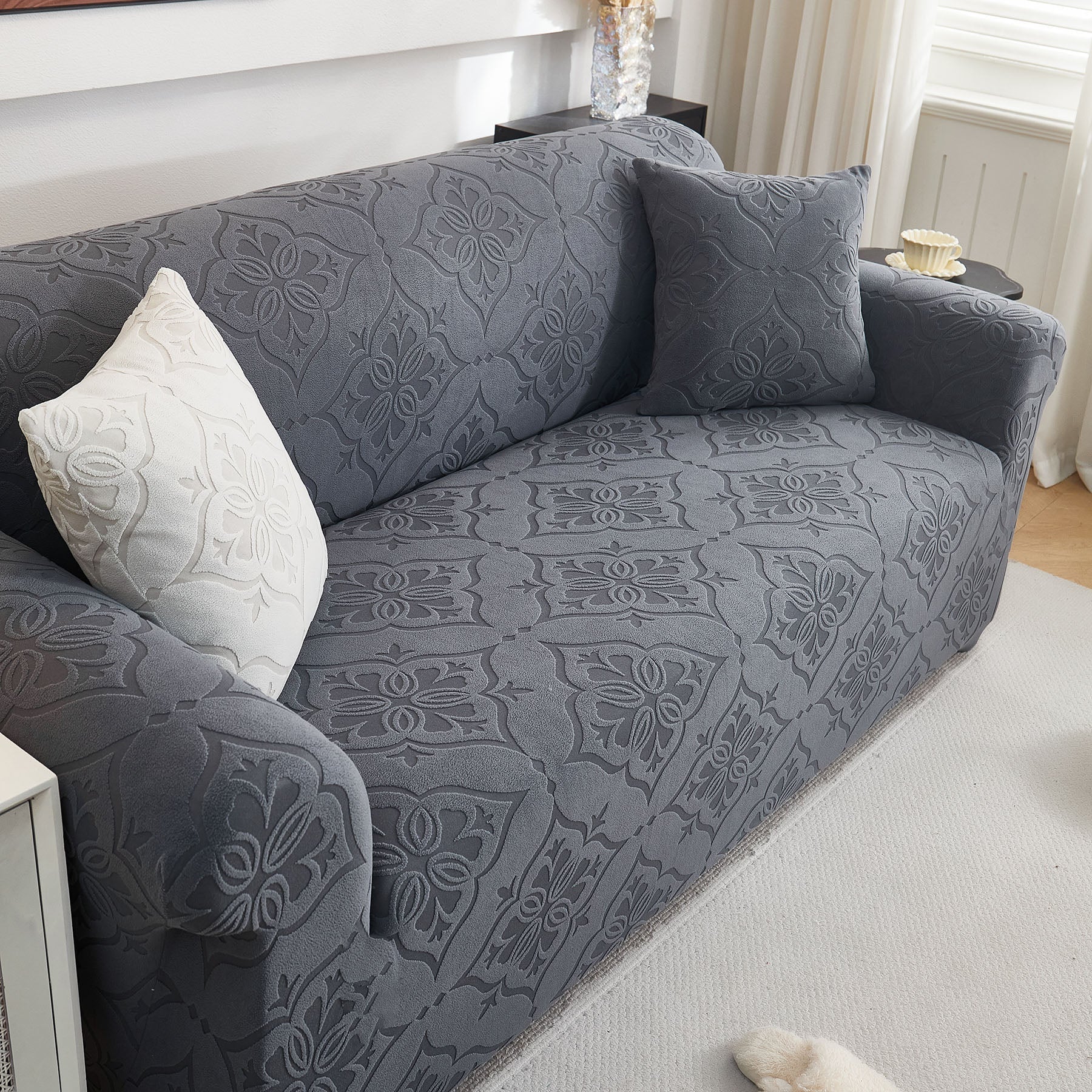 3D Damask Jacquard Stretch Sofa Cover Thick Polar Fleece Couch Slipcover with Straps