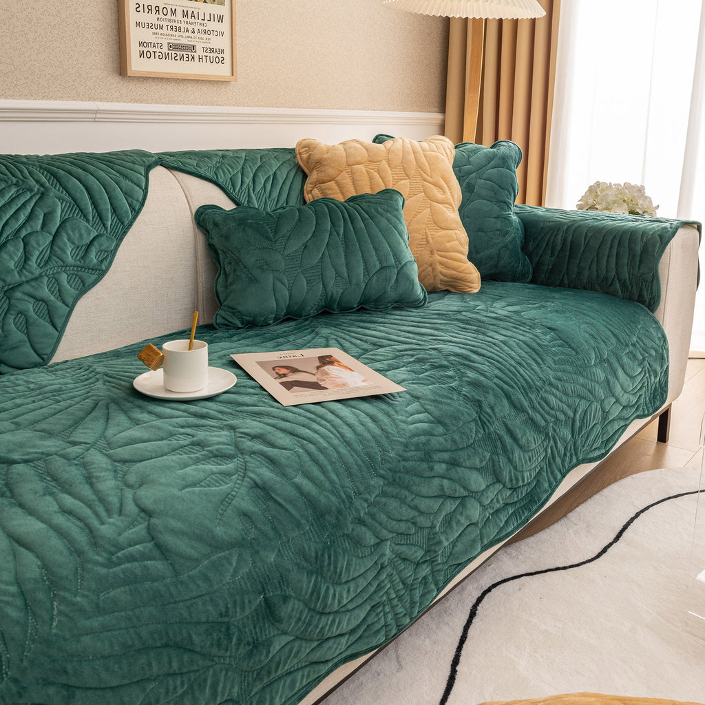Soft Velvet Plush Non-Slip Sofa Cover Quilted Palm Leaves Sofa Seat Pad for Kids and Pets