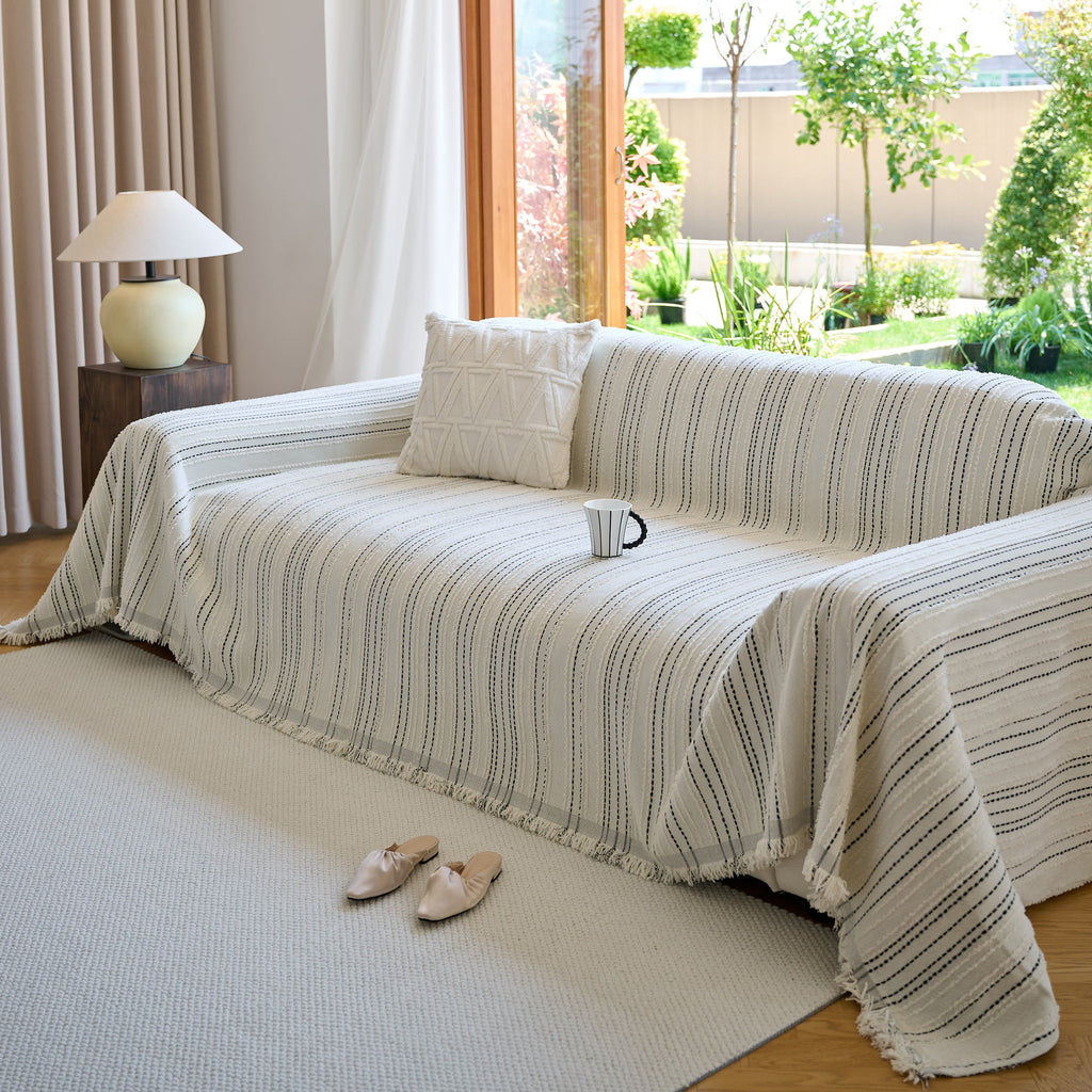 Vintage-Inspired Striped Blankets for Couch Covers Luxury Couch Throw Cover with Timeless Elegance