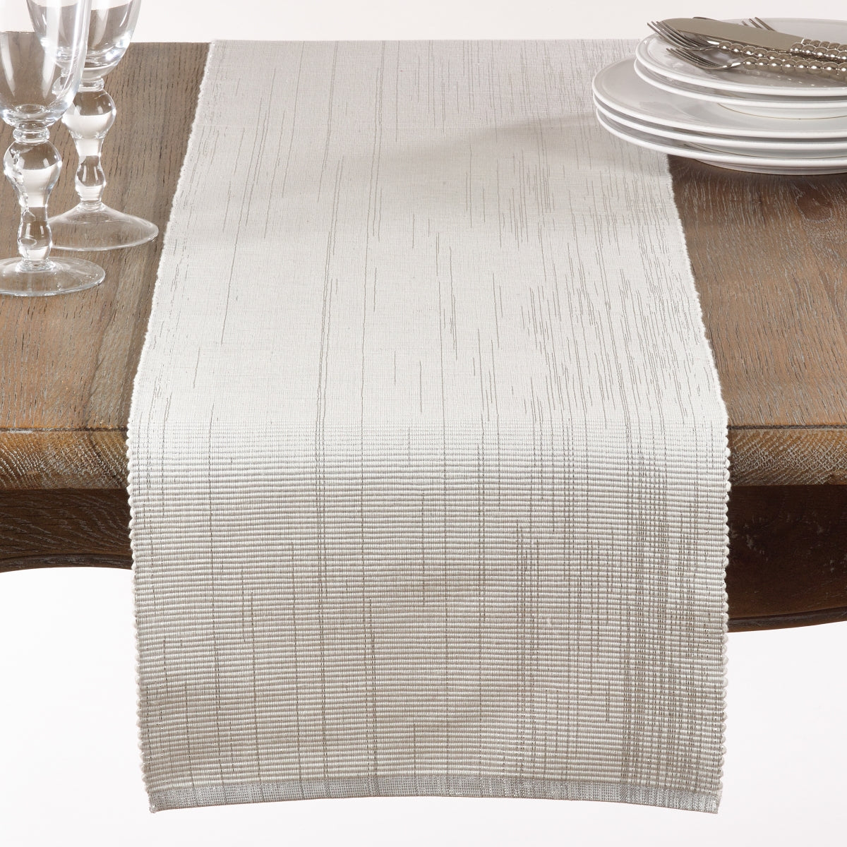 Saro Lifestyle 119.W1354B 13 X 54 In. Shimmering Woven Cotton Ribbed Table Runner  White