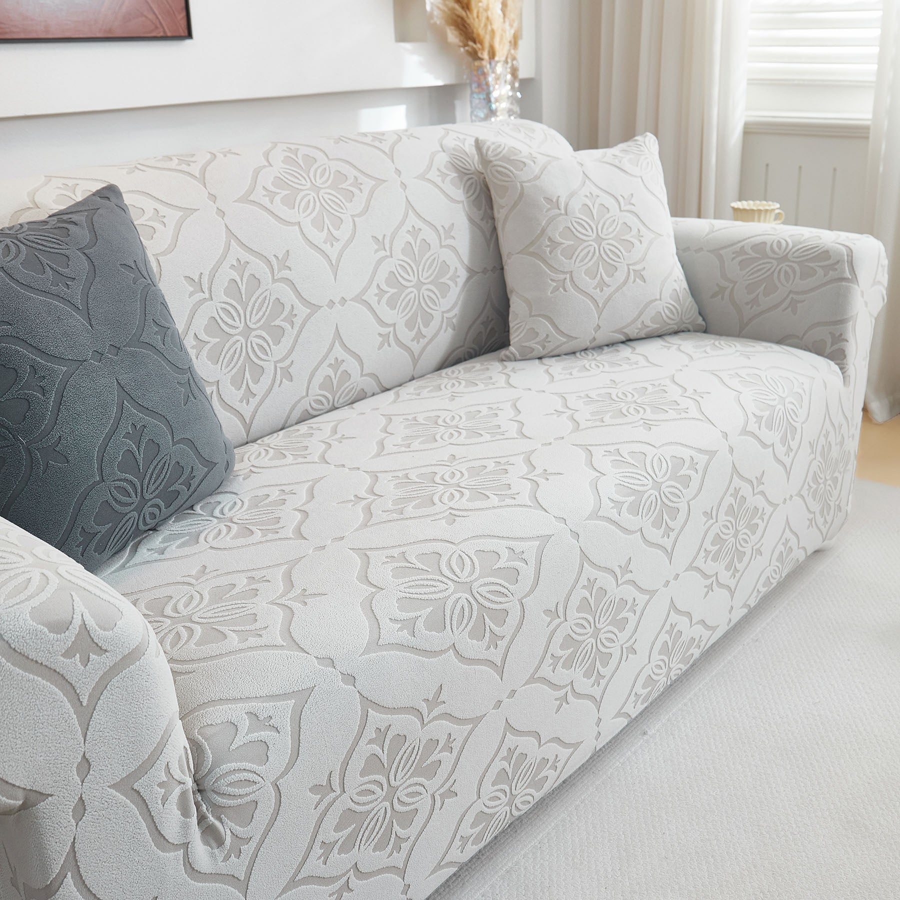 3D Damask Jacquard Stretch Sofa Cover Thick Polar Fleece Couch Slipcover with Straps