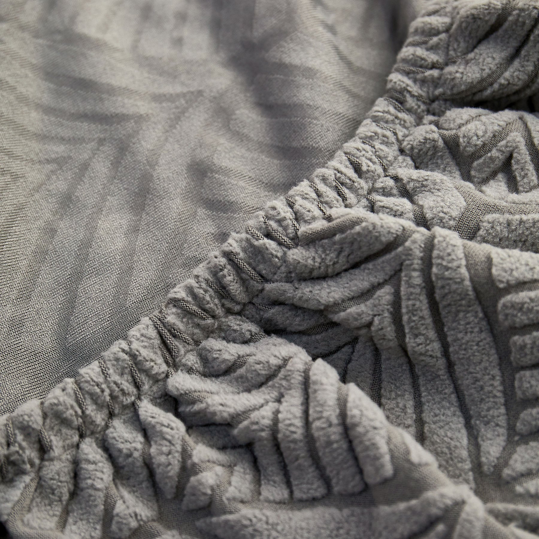 3D Leaves Jacquard Couch Slipcovers Non-Slip Cozy Stretchy Couch Covers for Sectional