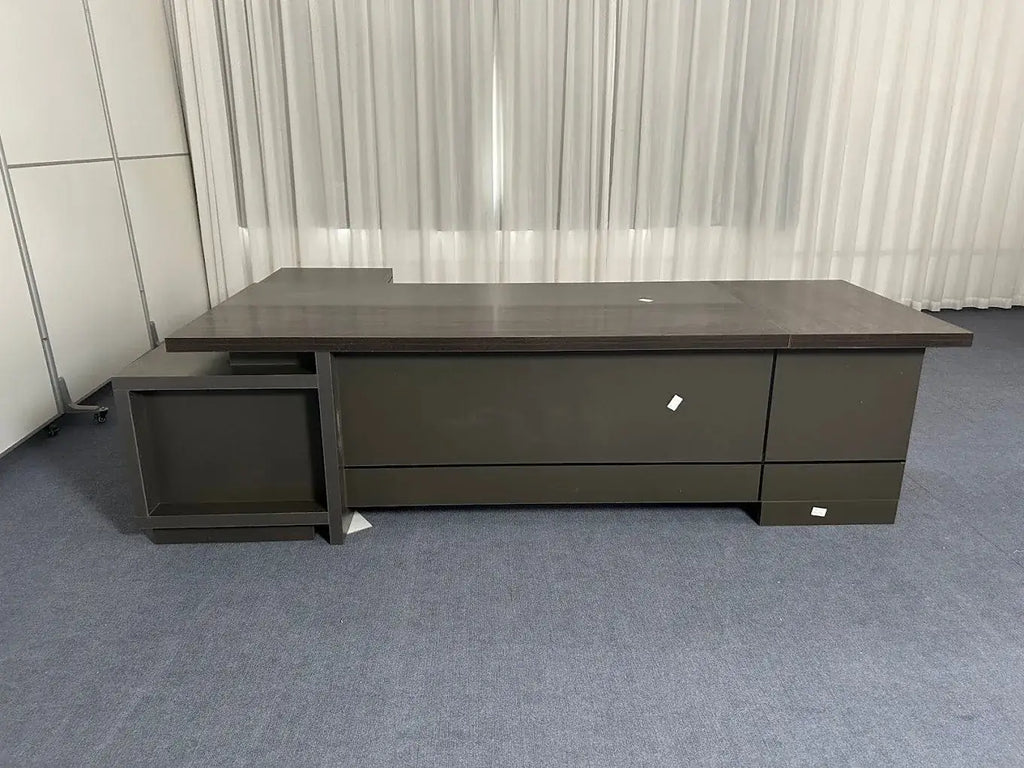 Carwin · Modern L-Shaped Executive Desk