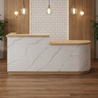 Beatriz · Front Reception Desk