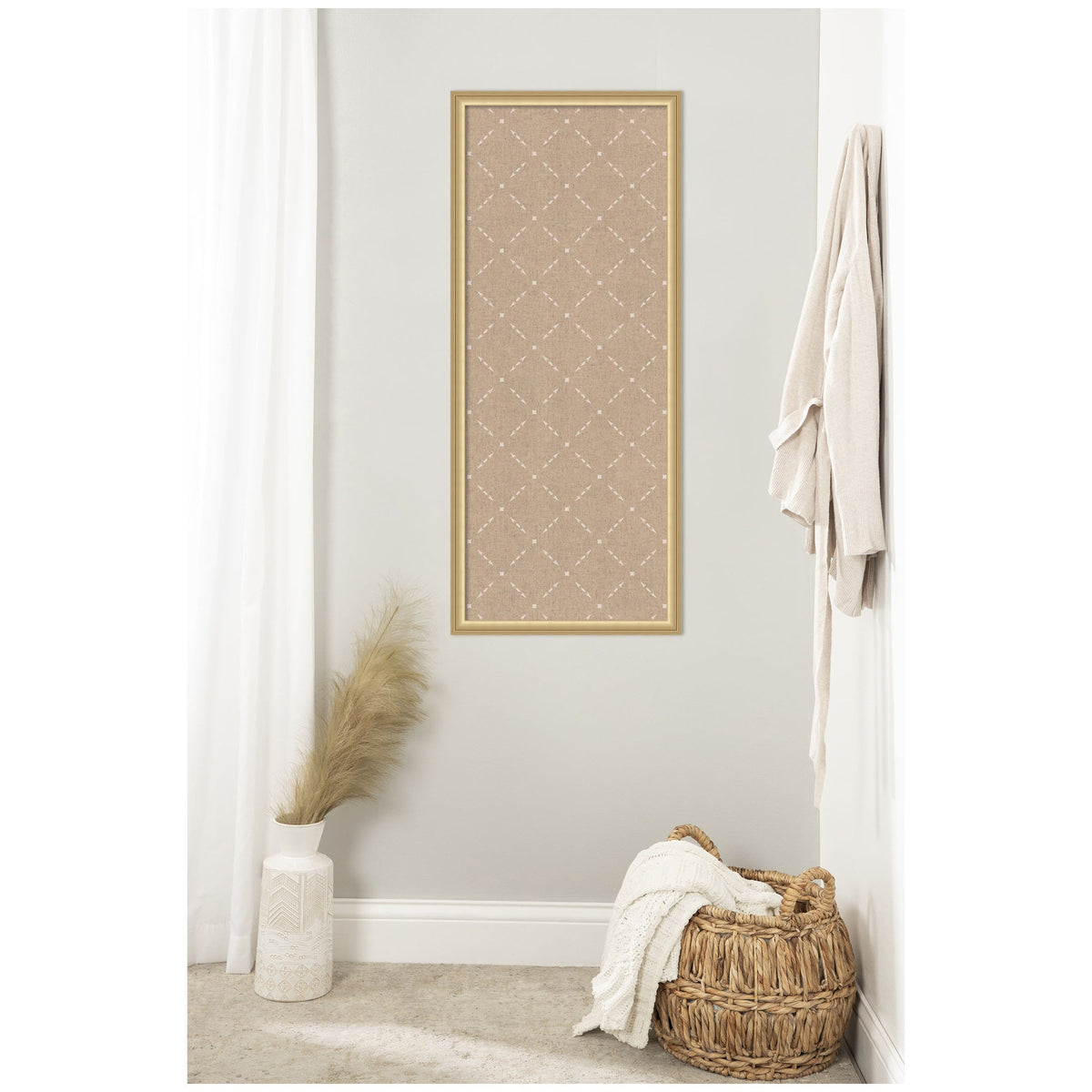 Pinboard Beige Lattice Pattern