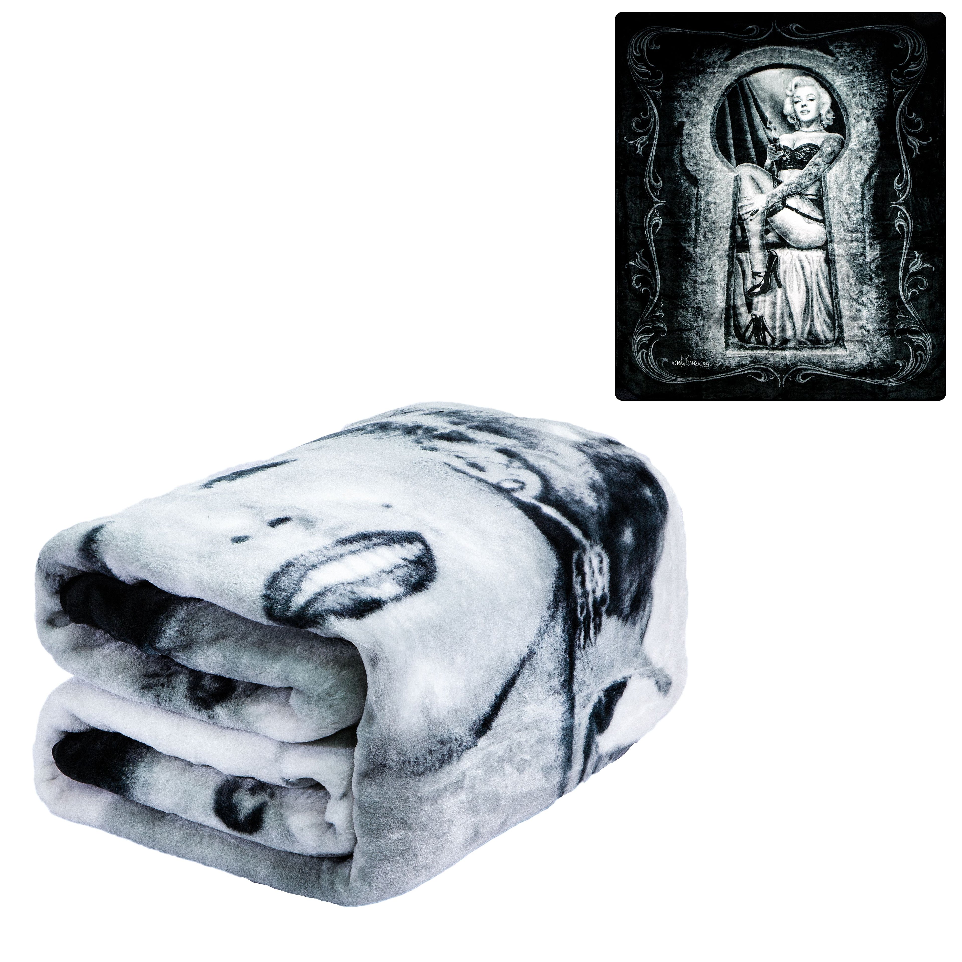 Plush Throw Blanket - Infamous - QUEEN BED 79x 95 - Faux Fur Blanket For Beds, Sofa, Couch, Picnic, Camping(D0102HH4NLV.)
