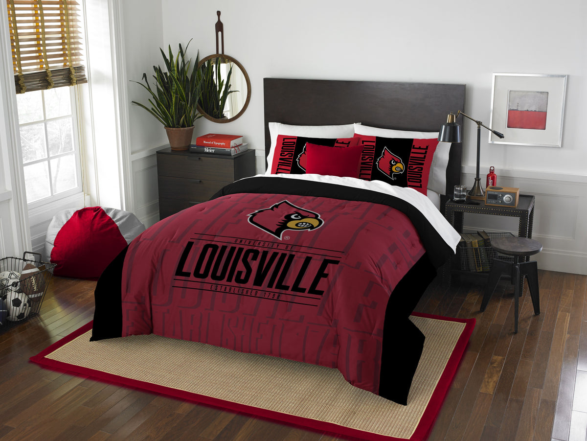 Louisville OFFICIAL Collegiate ''Modern Take'' Full/Queen Comforter & Sham Set(D0102HXM62A.)