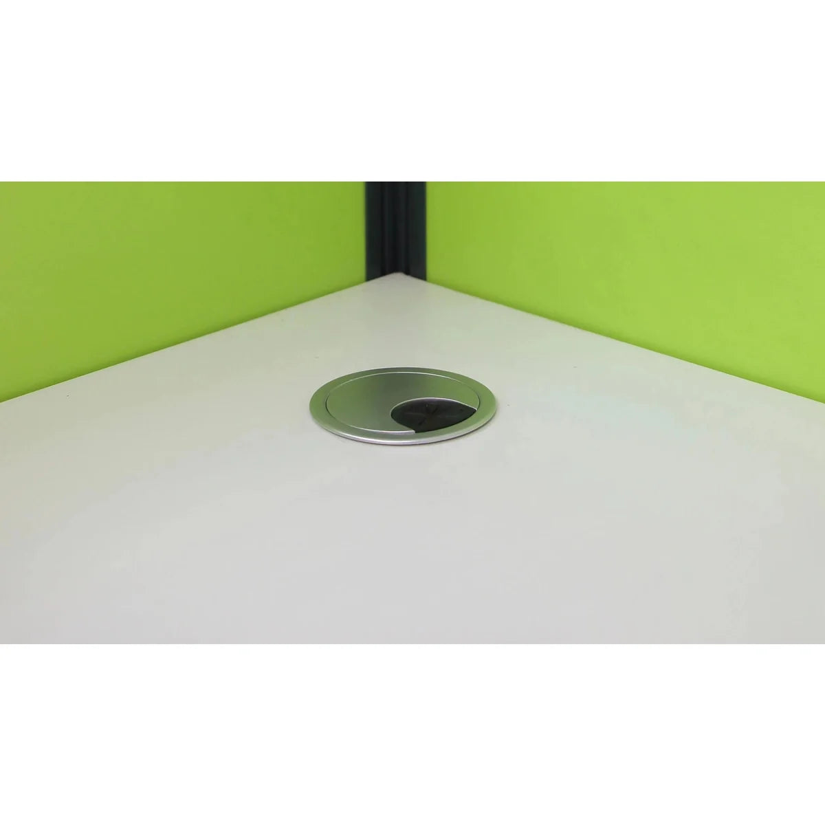 Velnor · L-Shaped Cubicle Workstation
