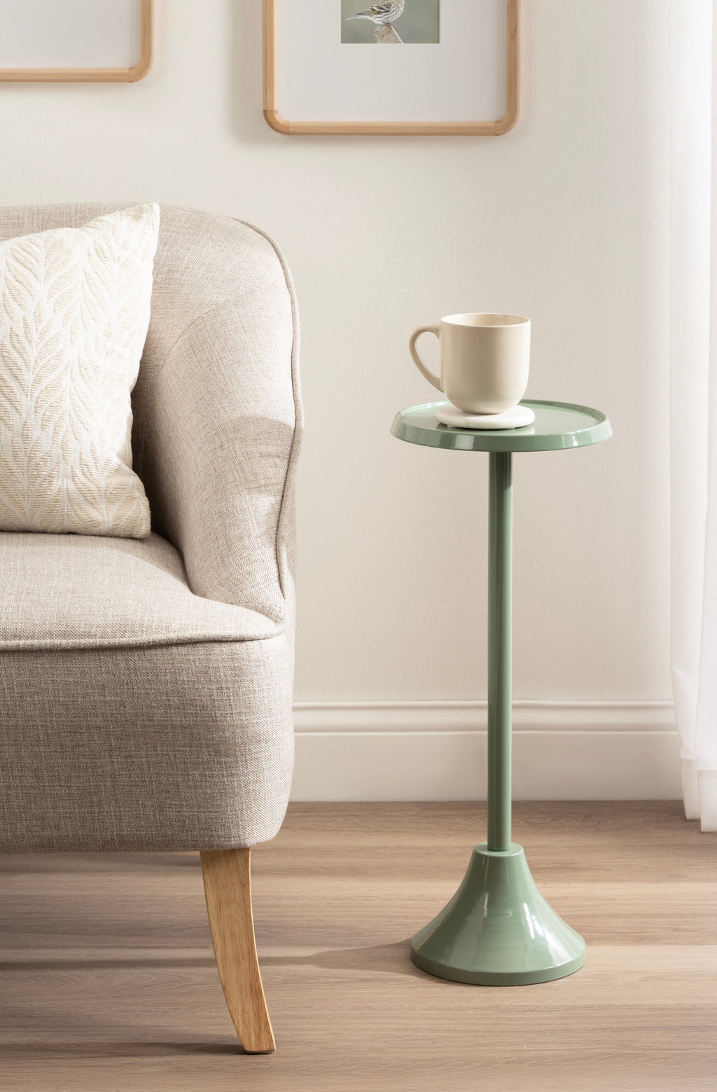 Sanzo Metal Drink Table