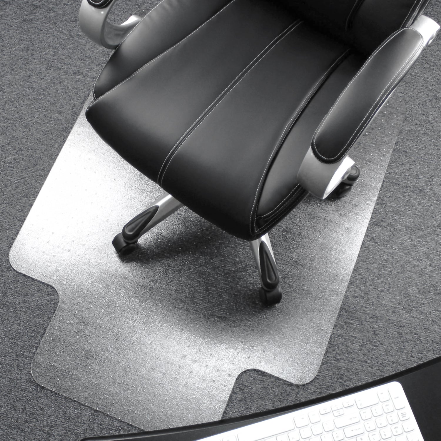Ultimat Polycarbonate Lipped Chair Mat For Carpets Over 1/2' - 48 X 53'