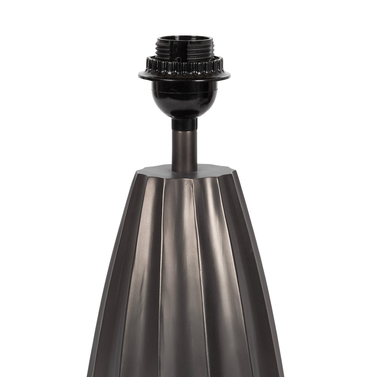 Ciji Scalloped Table Lamp