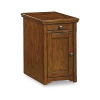 Signature Design By Ashley Laflorn Traditional Chair Side End Table With 2 Usb Ports & Outlets, Dark Brown