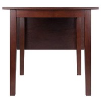 Winsome Perrone, Walnut