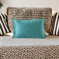 Opulent Velvet Cushions - Extraordinary Soft Furnishings for Luxurious Interiors - Forest Green - 60x40