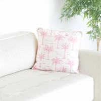 Plush Indoor Printed Cushion - Comfortable, Cozy, and Elegant - Enhance Ambiance with Relaxation and Sophistication - Paradise's Palms - Pink - 45x45
