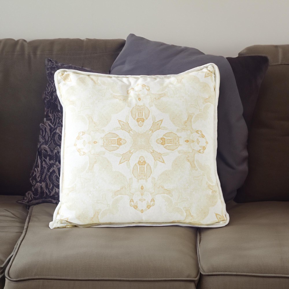 Playful and Affordable Indoor Cushions - Refresh Your Space with Unique Designs - Illusion Gold - 45x45cm