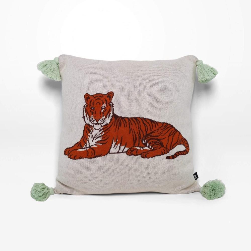 Enchanting Jungle Adventure Tiger Cushion - 100% Cotton - Zip Opening - 45x45cm - Add Untamed Allure to Your Living Space