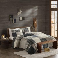 Woolrich Winter Hills Reversible Quilt Set Cottage Styling Reversed To Solid Color All Season Lightweight Coverlet Cozy Bedd