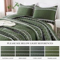 Andency Green Quilt Set Queen (90X96 Inch)  3 Pieces(1 Striped Triangle Printed Quilt And 2 Pillowcases)  Bohemian Summer Lightweight Reversible Microfiber Bedspread Coverlet Sets