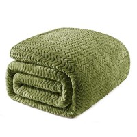 Exclusivo Mezcla Olive Green Fleece Twin Size Blanket For Bed Super Soft Cozy Blankets With Decorative Wave Textured Lightweig