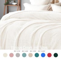 Exclusivo Mezcla Off White Fleece Twin Size Blanket For Bed Super Soft Cozy Blankets With Decorative Wave Textured Lightweight