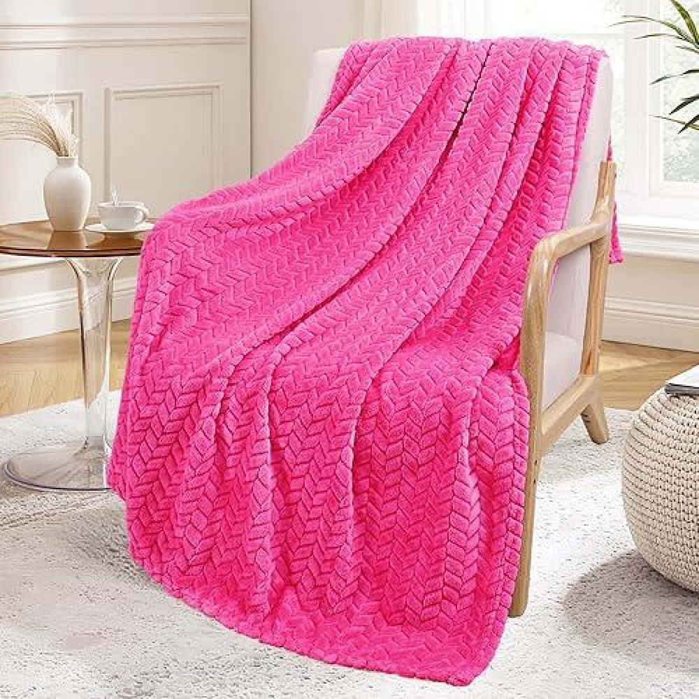 Exclusivo Mezcla Hot Pink Fleece Throw Blanket For Couch And Bed  50X70 Inches Soft Cozy 3D Decorative Jacquard Flannel Blankets  Lightweight Fuzzy Plush Warm Throws For All Seasons