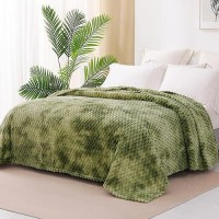 Exclusivo Mezcla Twin Size Soft Fleece Blanket  60X80 Inches 3D Clouds Stylish Jacquard Velvet Blanket For Bed  Cozy Soft Lightweight For All Season  Tie-Dye Olive Green Blanket