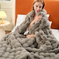 Super Comfort Oversized Warm Thick Bubble Double Sided Plush Rabbit Faux Fur Throw Blanket Fluffy Blanket Soft Cozy Blanket For