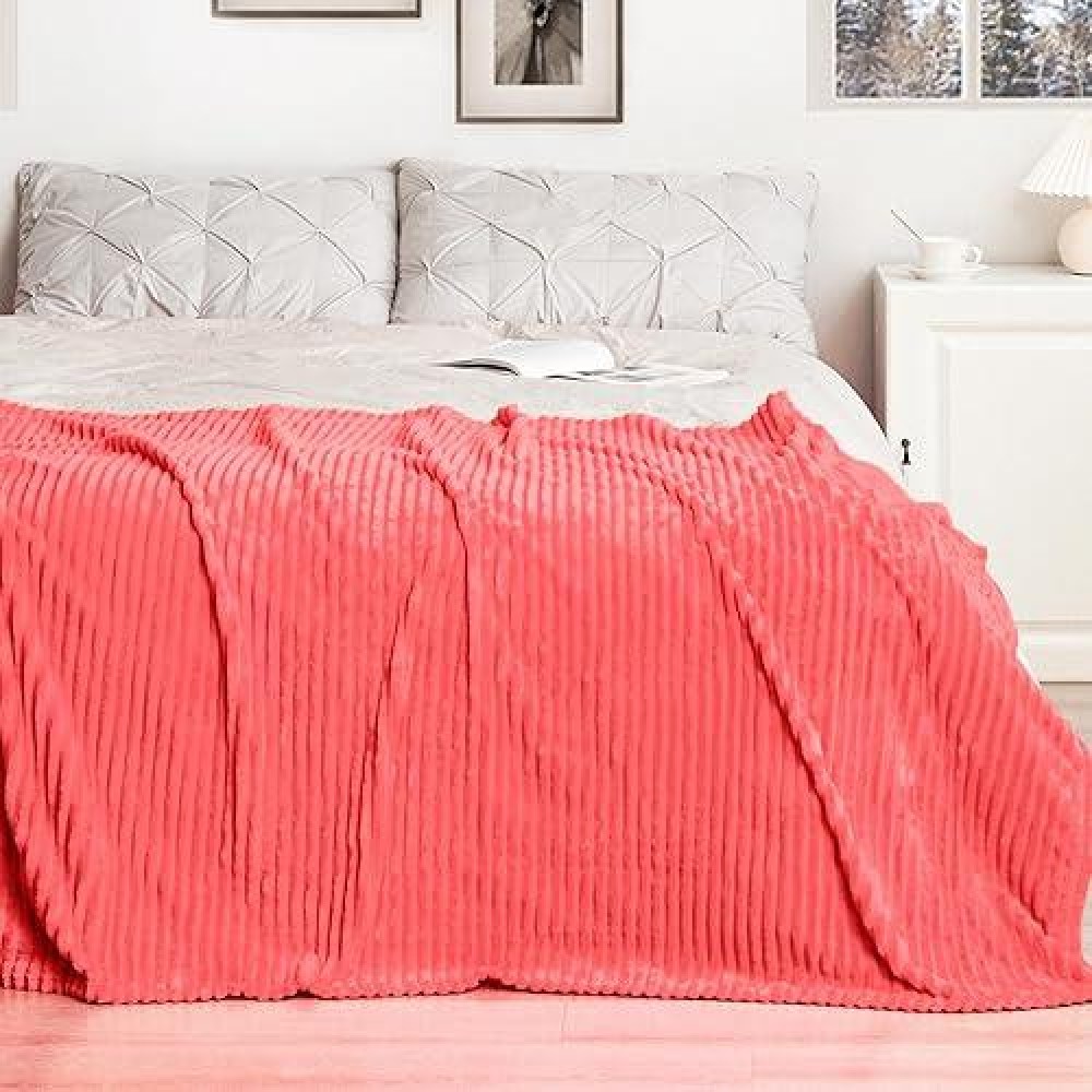 Vessia Flannel Fleece Throw Blanket For Couch Sofa Bed  300Gsm Striped Red Blanket Throw For Adults And Kids  Super Soft Warm Cozy Lightweight Ribbed Throw For All-Season