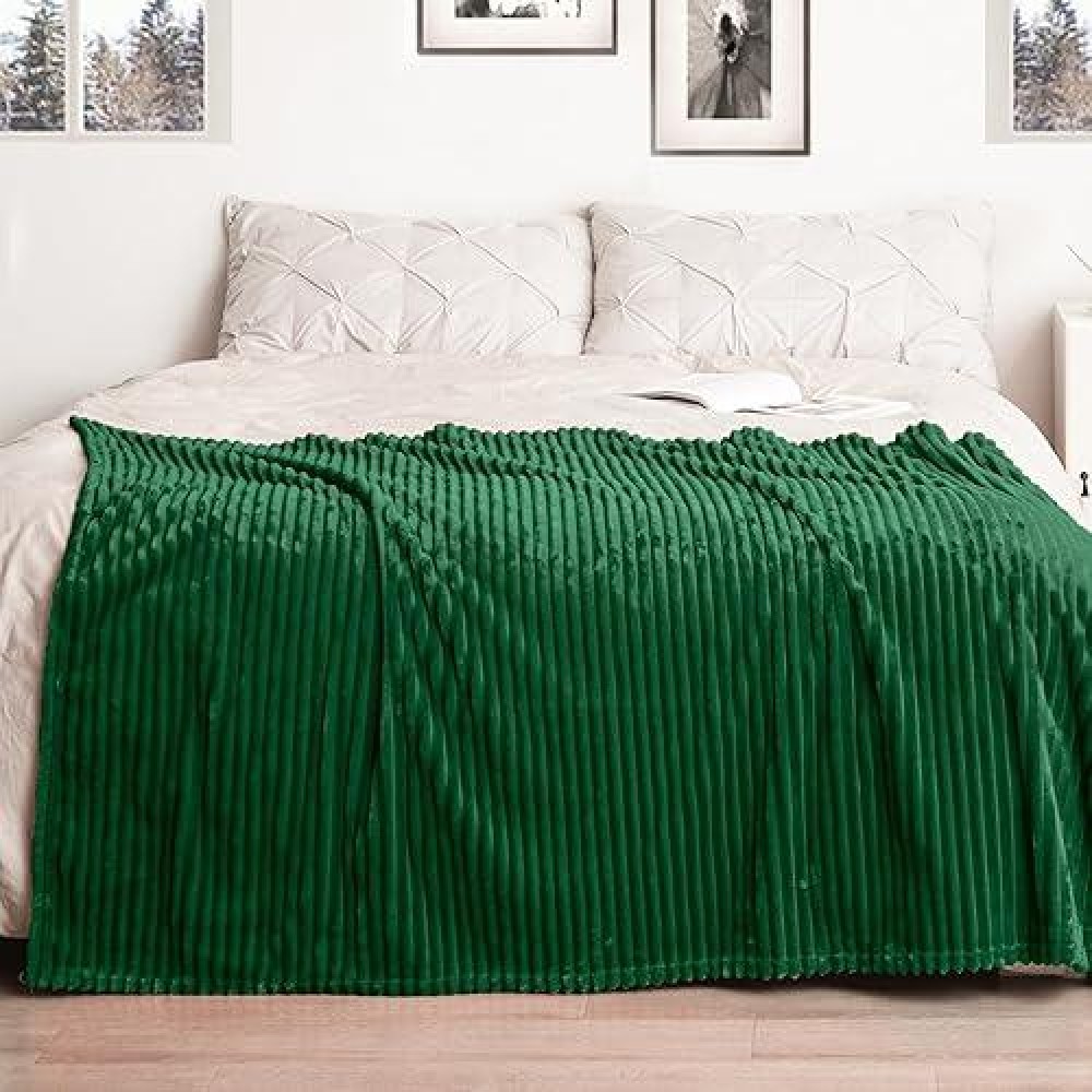 Vessia Flannel Fleece Throw Blanket For Couch Sofa Bed  300Gsm Striped Dark Green Blanket Throw For Adults And Kids  Super Soft Warm Cozy Lightweight Ribbed Christmas Throw For All-Season