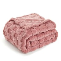 Bedelite Super Soft Throw Blanket For Couch And Bed Lightweight Cozy Fluffy Decorative 3D Checkered Blanket Warm And Fuzzy Fle