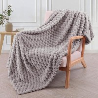 Exclusivo Mezcla Extra Large Soft Fleece Throw Blanket  50X70 Inches 3D Clouds Stylish Jacquard Throw Blanket For Couch  Cozy Soft Lightweight For All Season  Light Grey Blanket