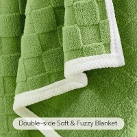 Bedelite Super Soft Throw Blanket For Couch And Bed  Lightweight Cozy Fluffy Decorative 3D Checkered Blanket  Warm And Fuzzy Fleece Blanket For Camping  Travel(Green  60