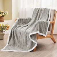 Bedelite Super Soft Throw Blanket For Couch And Bed  Lightweight Cozy Fluffy Decorative 3D Checkered Blanket  Warm And Fuzzy Fleece Blanket For Camping  Travel(Grey  60