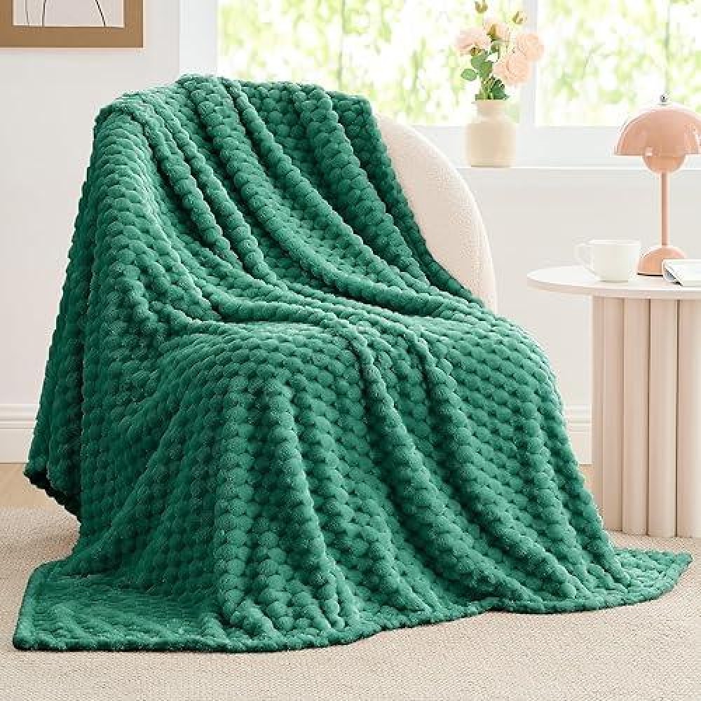 Bedelite Fleece Throw Blanket For Couch Bed 3D Jacquard Decorative Dark Green Blanket Super Soft And Cozy Warm Fuzzy Blanke