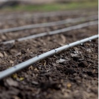 Drip Irrigation Line 14 Tubing Roll 6 Emitter Spacing52 Gph Color Black 170 Id X 240 Od Will Work From Gravity Feed