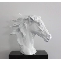 Homeroots Decor Contemporary Durable Polyresin Horse Head Sculpture 11 White