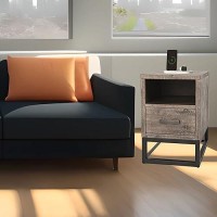 Jofran Inc. East Hampton Usb Charging Station End Table