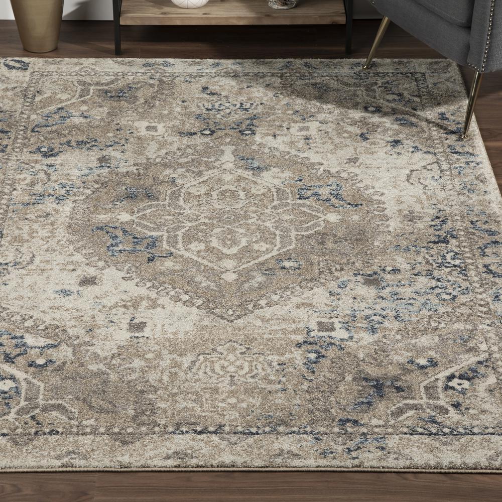 Wellington 39 Beige 96X132 Area Rug