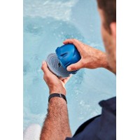 Frog Ease Floating Sanitizing System For Hot Tubs Quick And Easy Selfregulating Hot Tub Sanitizer With Sanitizing Minerals An