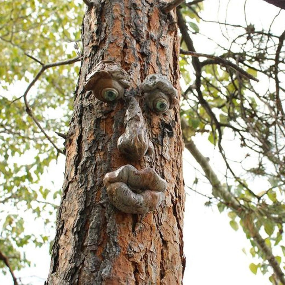 Eiiorpo Tree Faces Decor Outdoor Tree Face Outdoor Statues Old Man Tree Hugger Bark Ghost Decoration Funny Yard Art Garden Decor