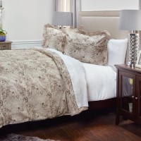 Rizzy Home 90 x 92 Comforter BT3008