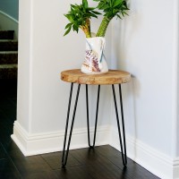 WELLAND Rustic Old Elm Wood Round End Table with 3-Leg Metal Stand