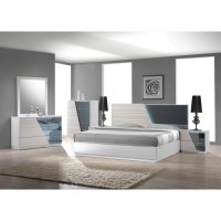 Best Master Manchester Poplar Wood East King Platform Bed in ZebraGray