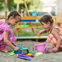 Relaxdays Children'S Furniture Set, Garden Picnic Table With Plastic Tubs For Muddling, Hwd: 49 X 90 X 85Cm, Wood, Brown