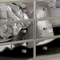Dresser with Crystal Knobs and Mirror Panels, Silver