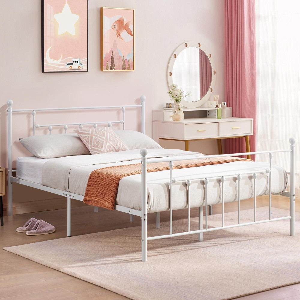 Vecelo Queen Size Metal Platform Bed Frame With Headboard And Footboard, Heavy Duty Slat Support/No Box Spring Needed Mattress Foundation/Underbed Storage Space, Victorian Style